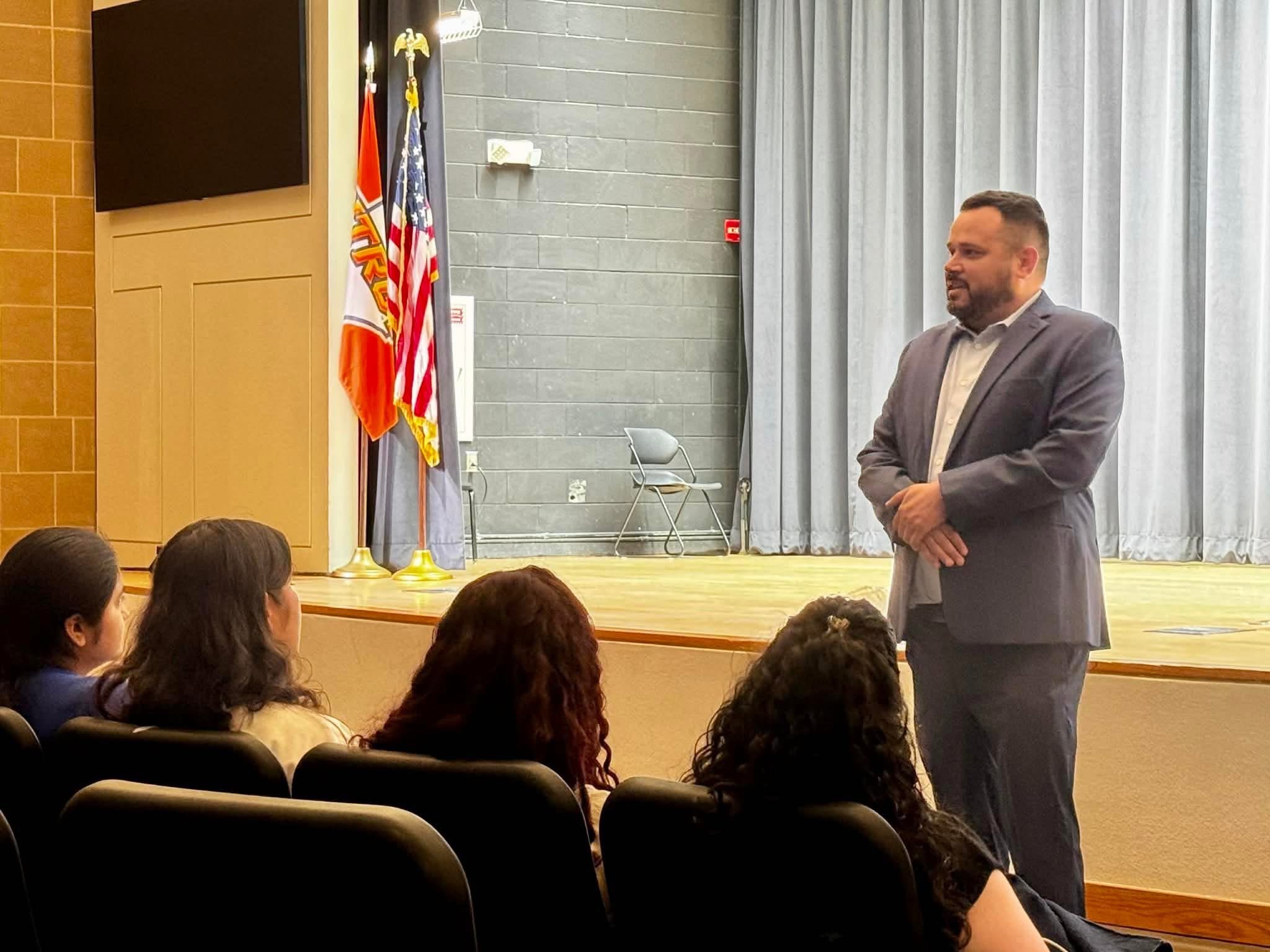 Rio Grande Valley Lawyer Chris Sanchez speaking to students