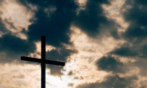 Texas car accident laws gavel courthouse - fault deadlines compensation guide